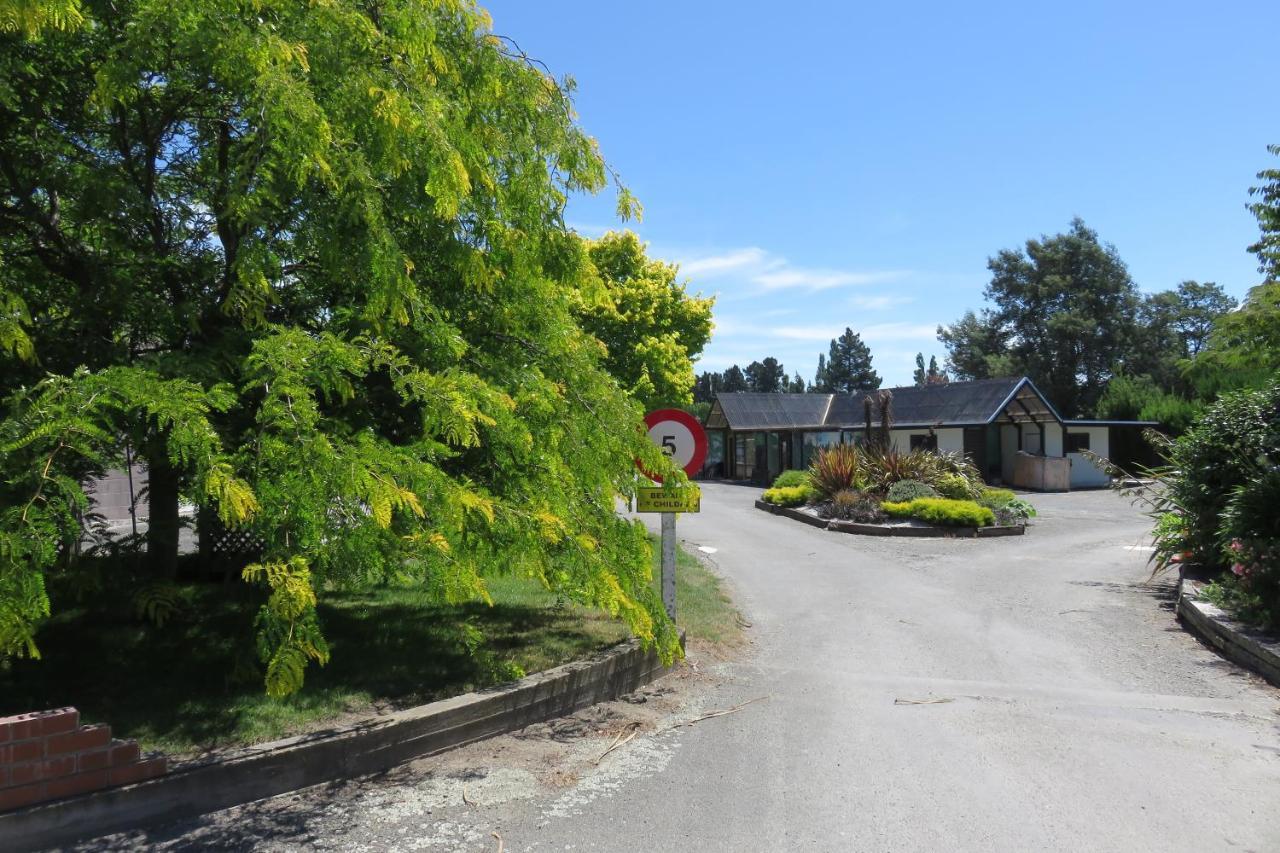 Fernside Rangiora Eco Holiday Park מראה חיצוני תמונה