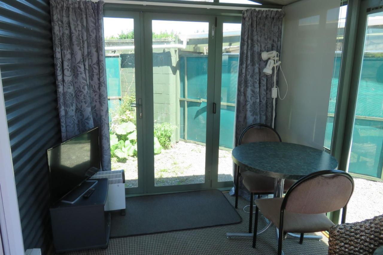 Fernside Rangiora Eco Holiday Park מראה חיצוני תמונה